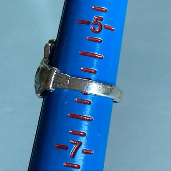 Sterling Silver Claddagh Ring - Picture 5 of 6